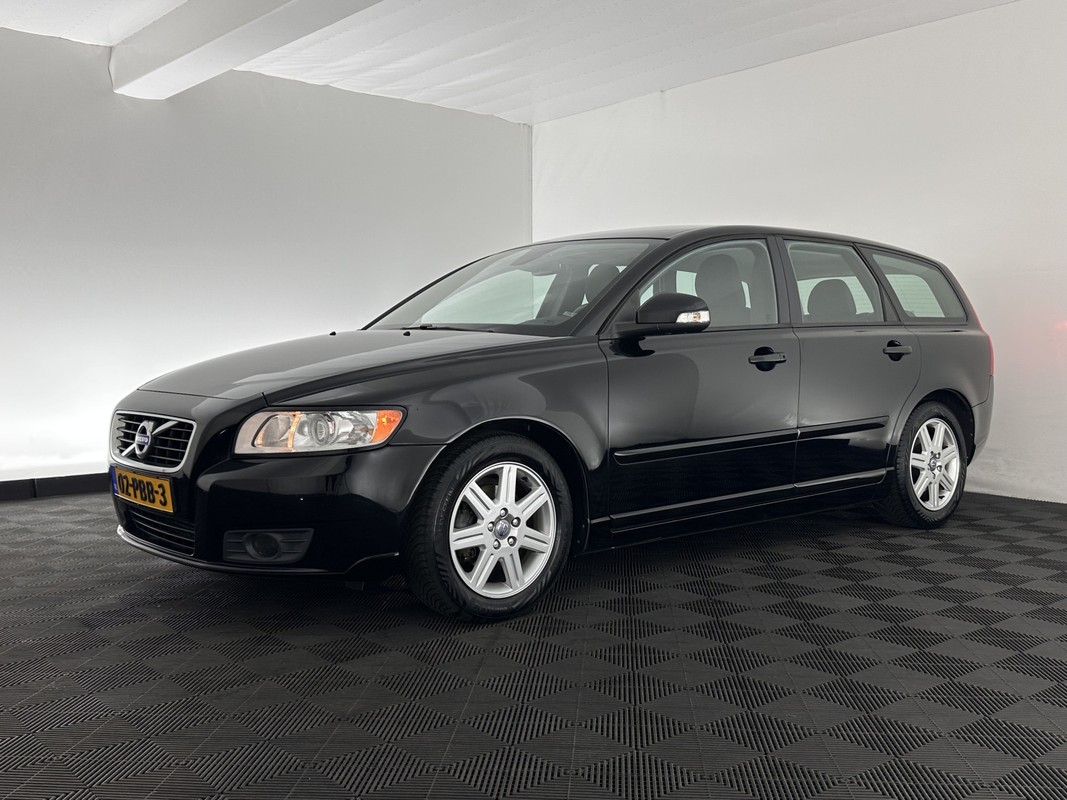 Volvo V50