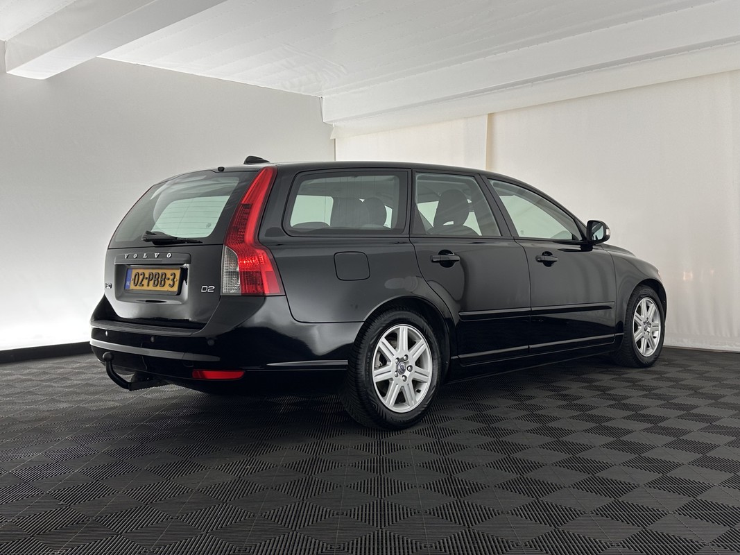 Volvo V50