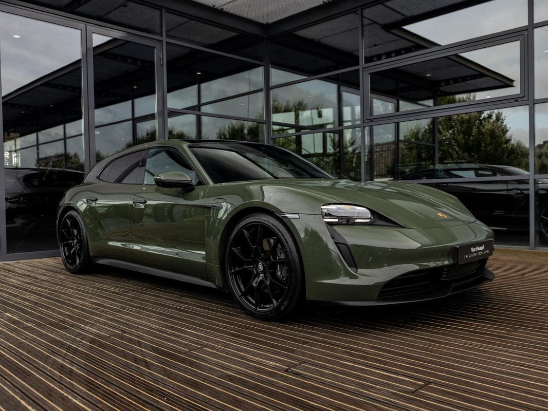 Porsche Taycan