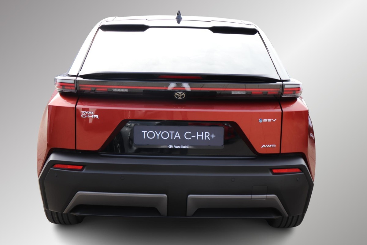 Toyota C-HR+