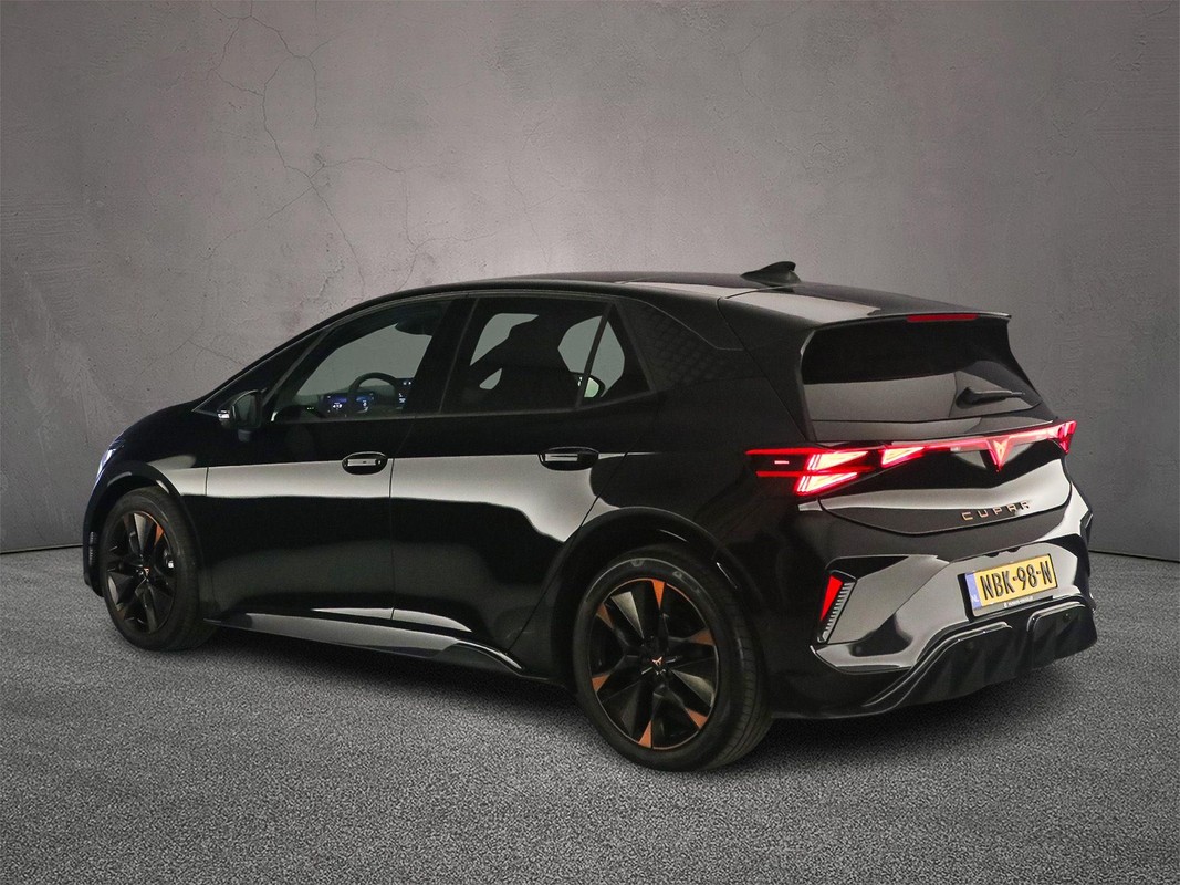 CUPRA Born