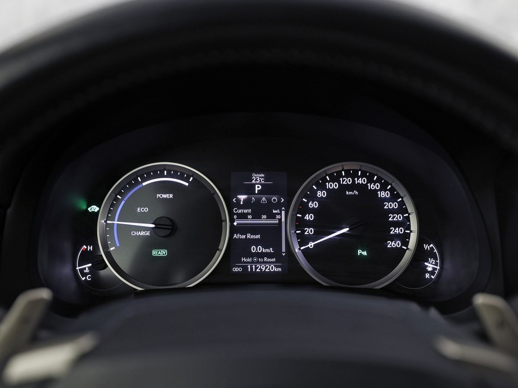 Lexus IS