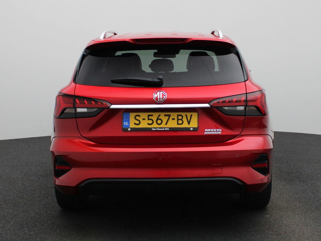 MG MG5
