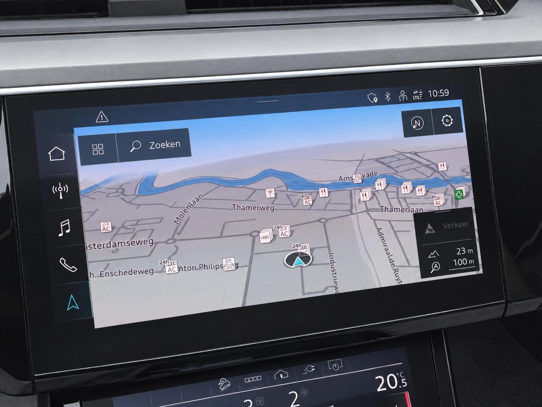 Audi e-tron