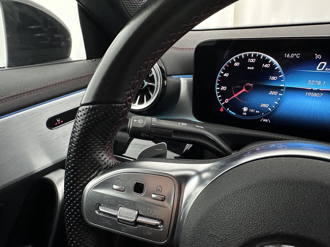 Mercedes-Benz CLA