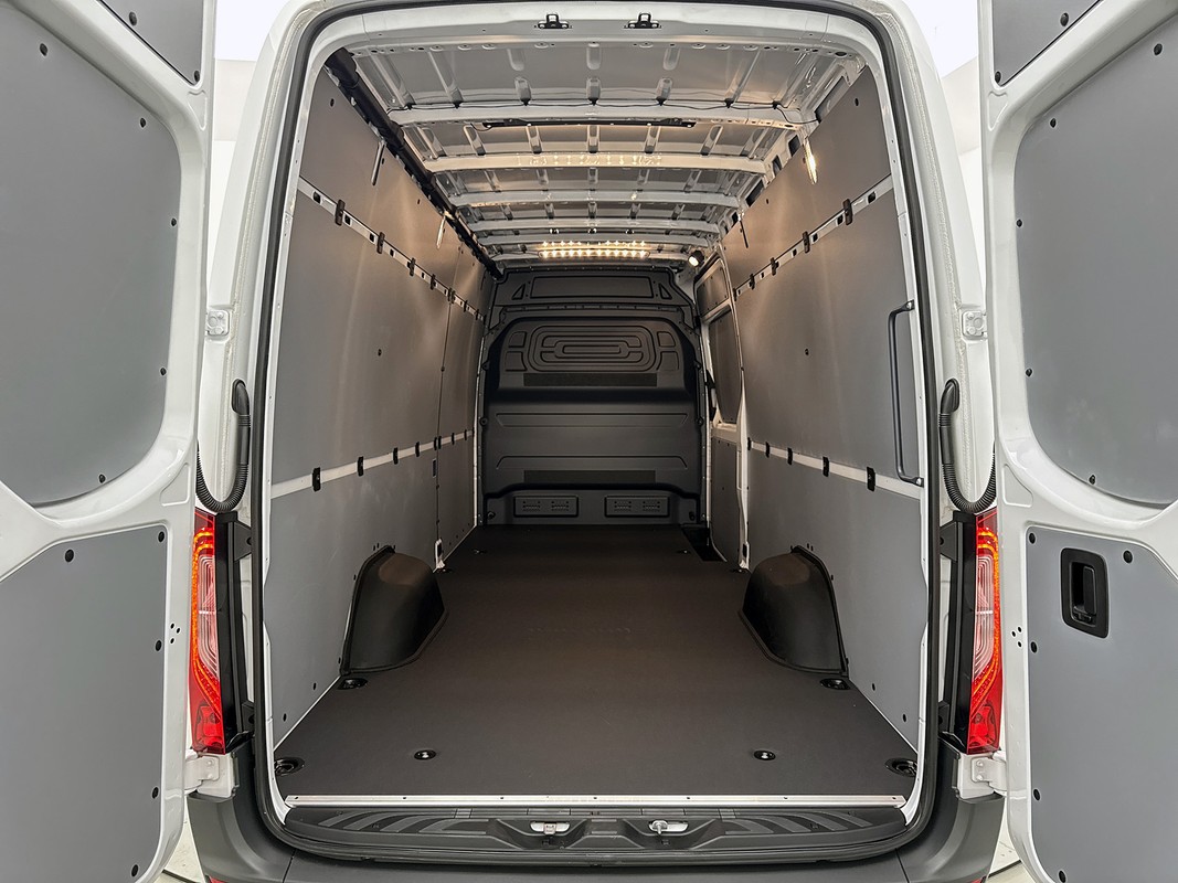 Mercedes-Benz eSprinter