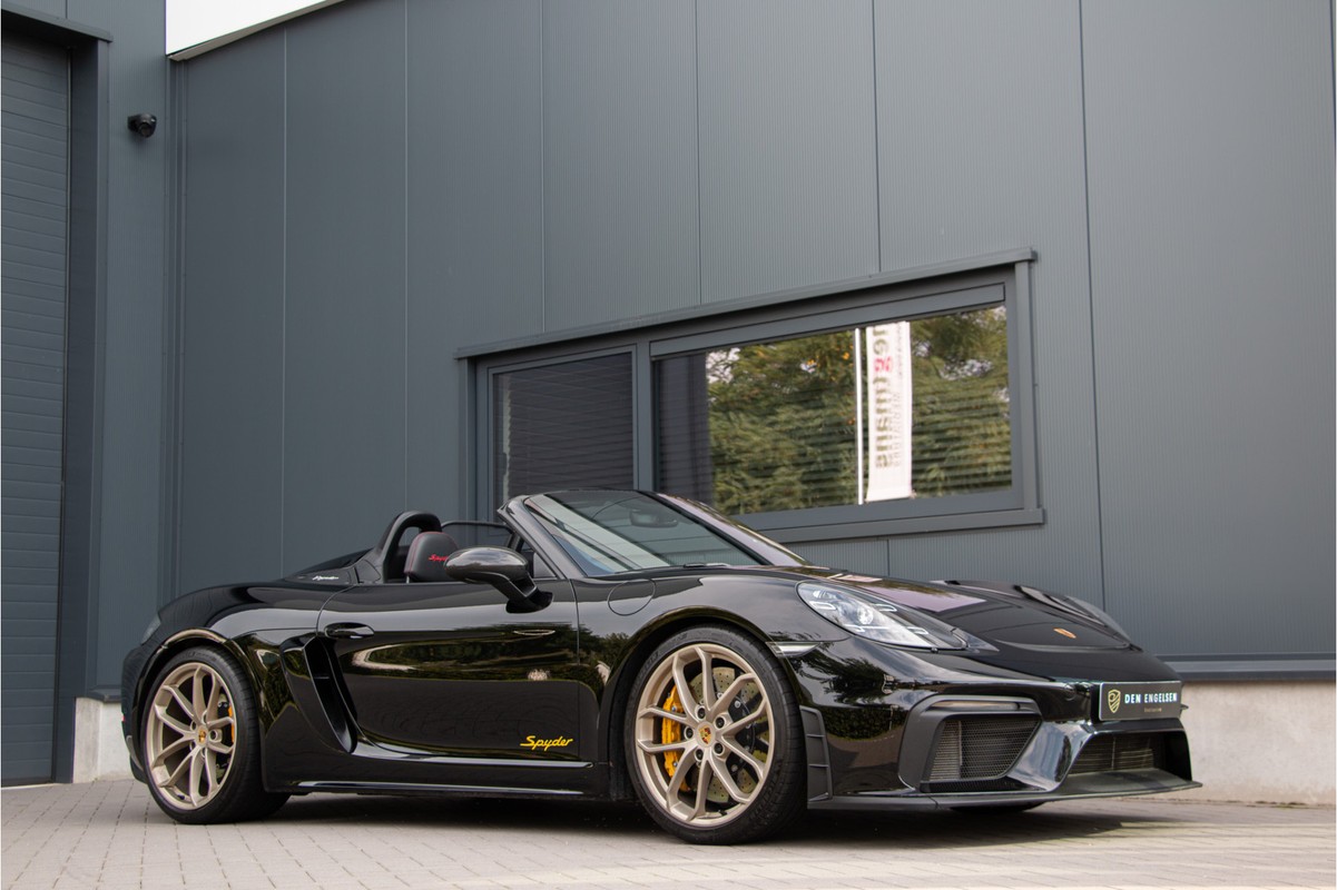 Porsche 718
