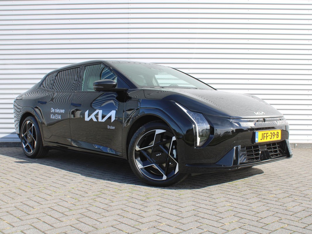 Kia EV4