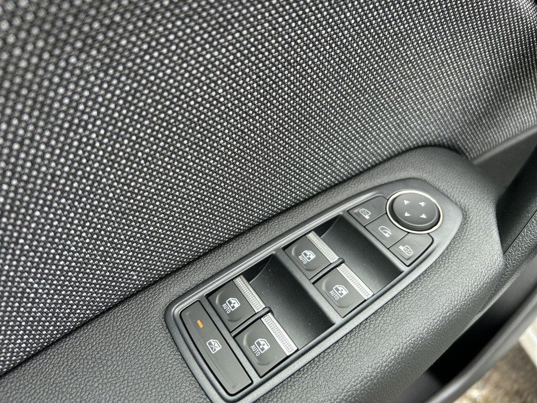 Mitsubishi Grandis