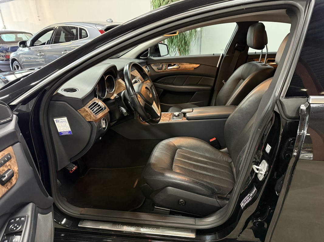 Mercedes-Benz CLS