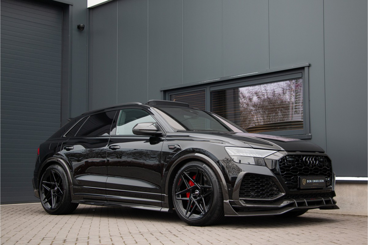 Audi RSQ8