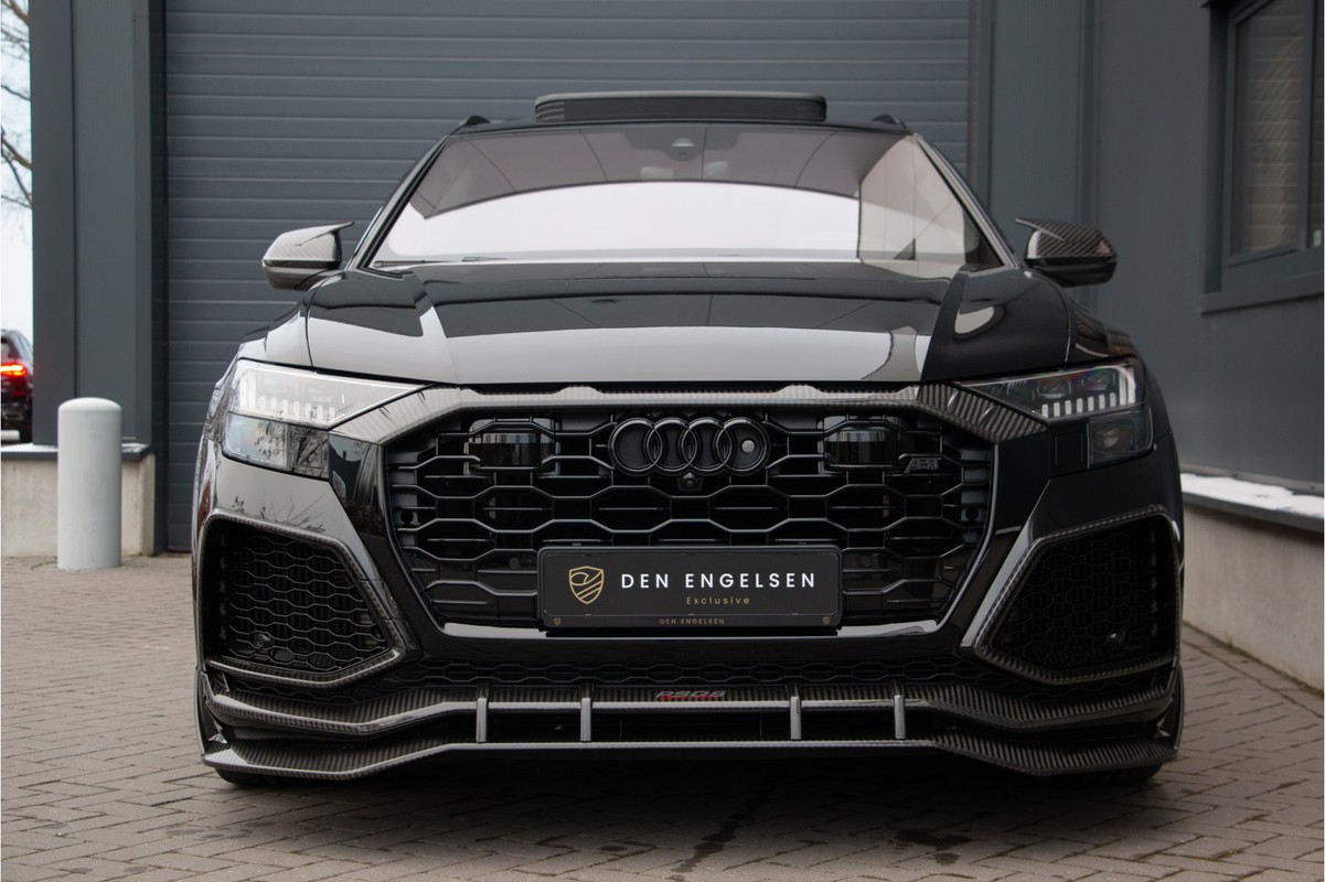 Audi RSQ8