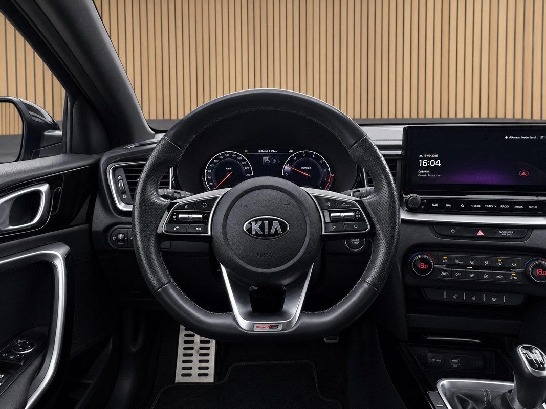 Kia ProCeed