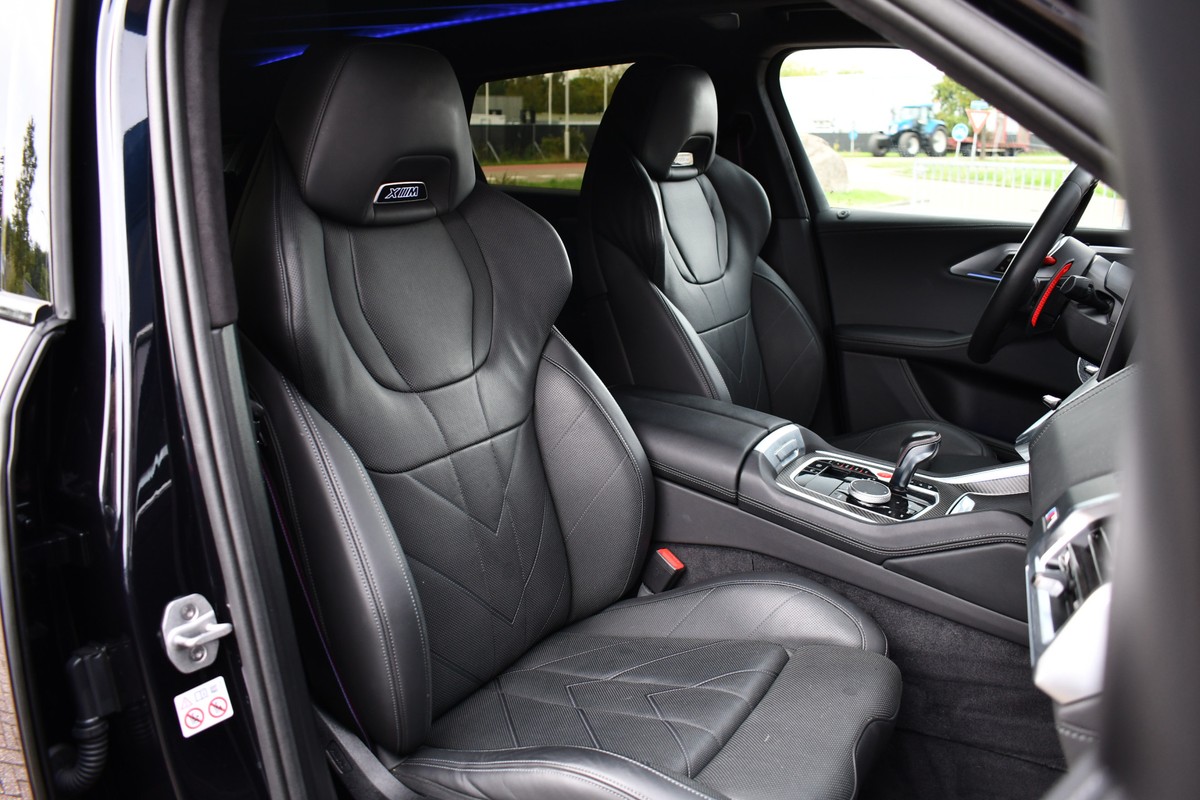 BMW XM