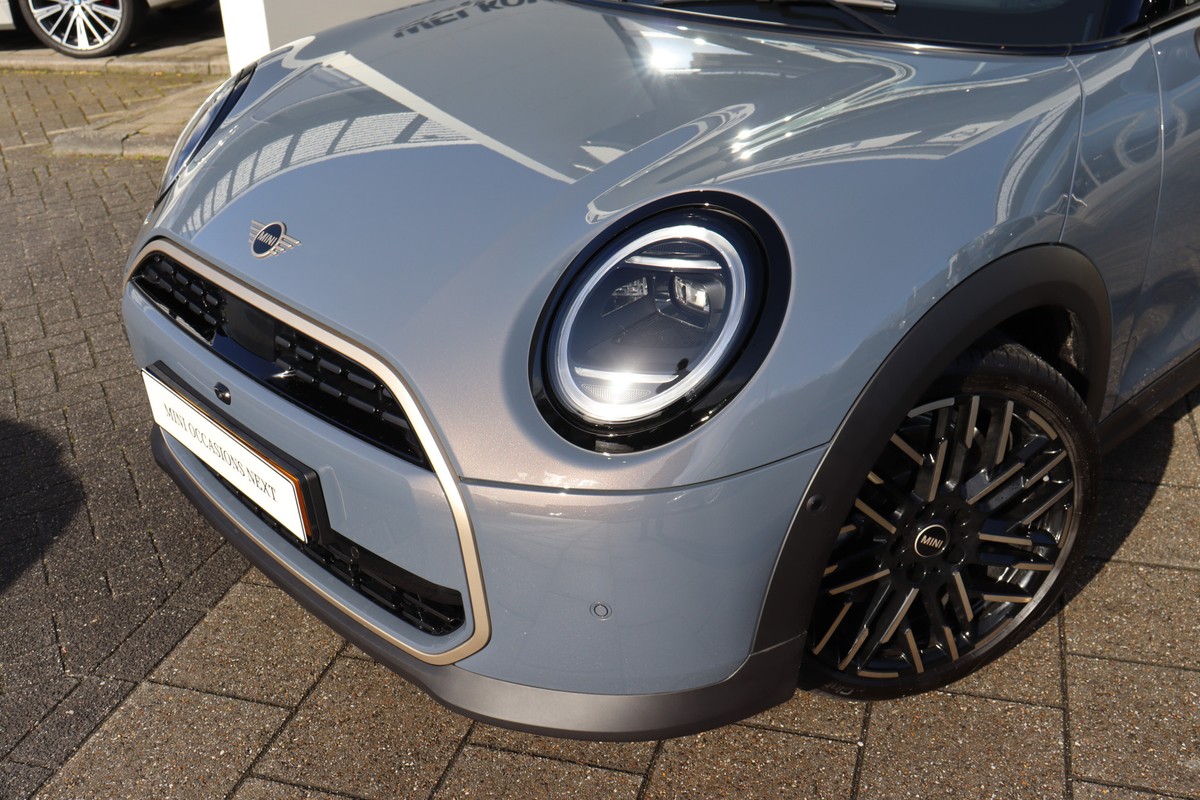 MINI Cooper Cabrio