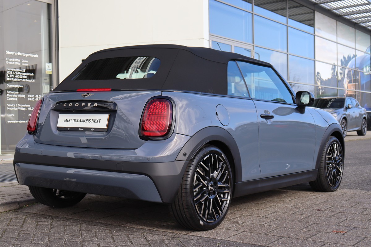 MINI Cooper Cabrio
