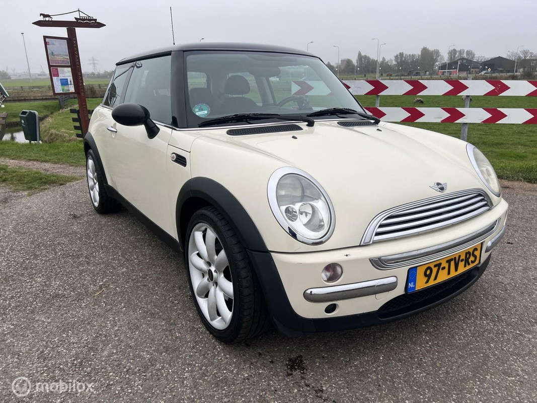 MINI One
