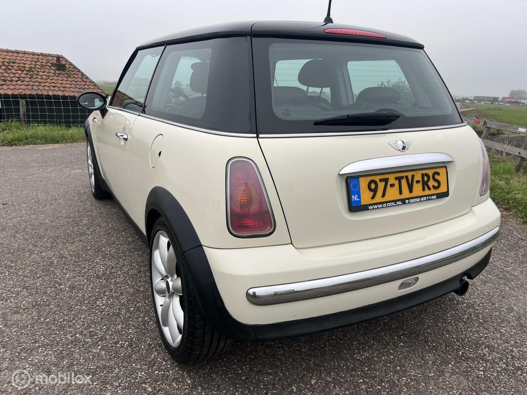 MINI One