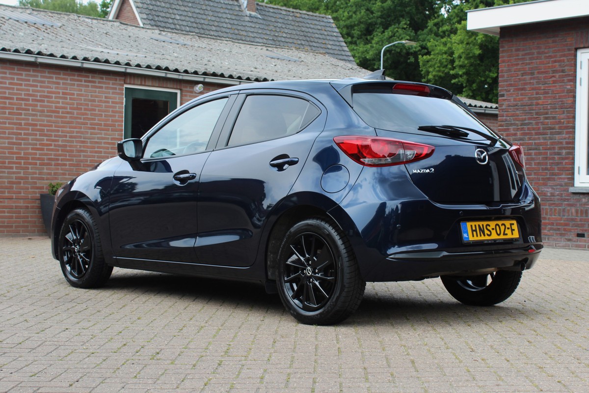 Mazda 2