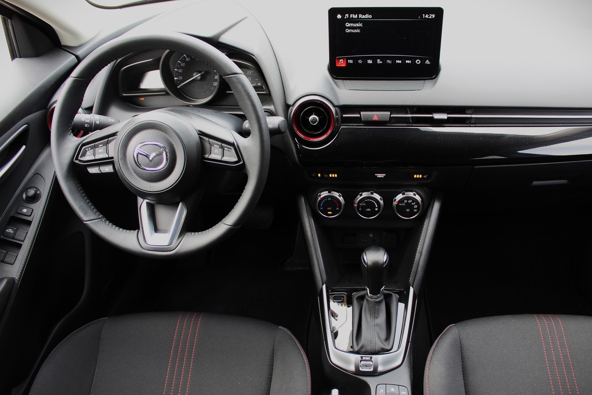Mazda 2