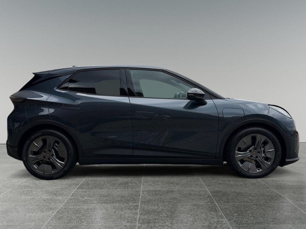 CUPRA Raval