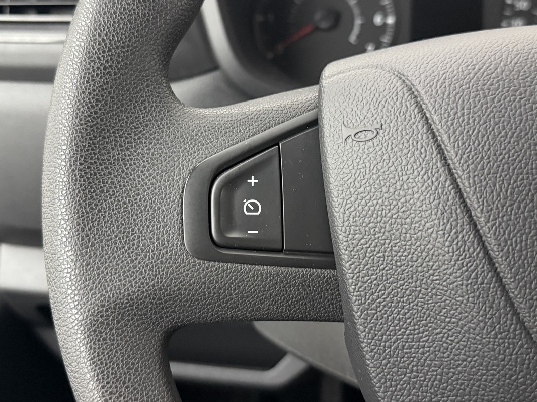Nissan Interstar