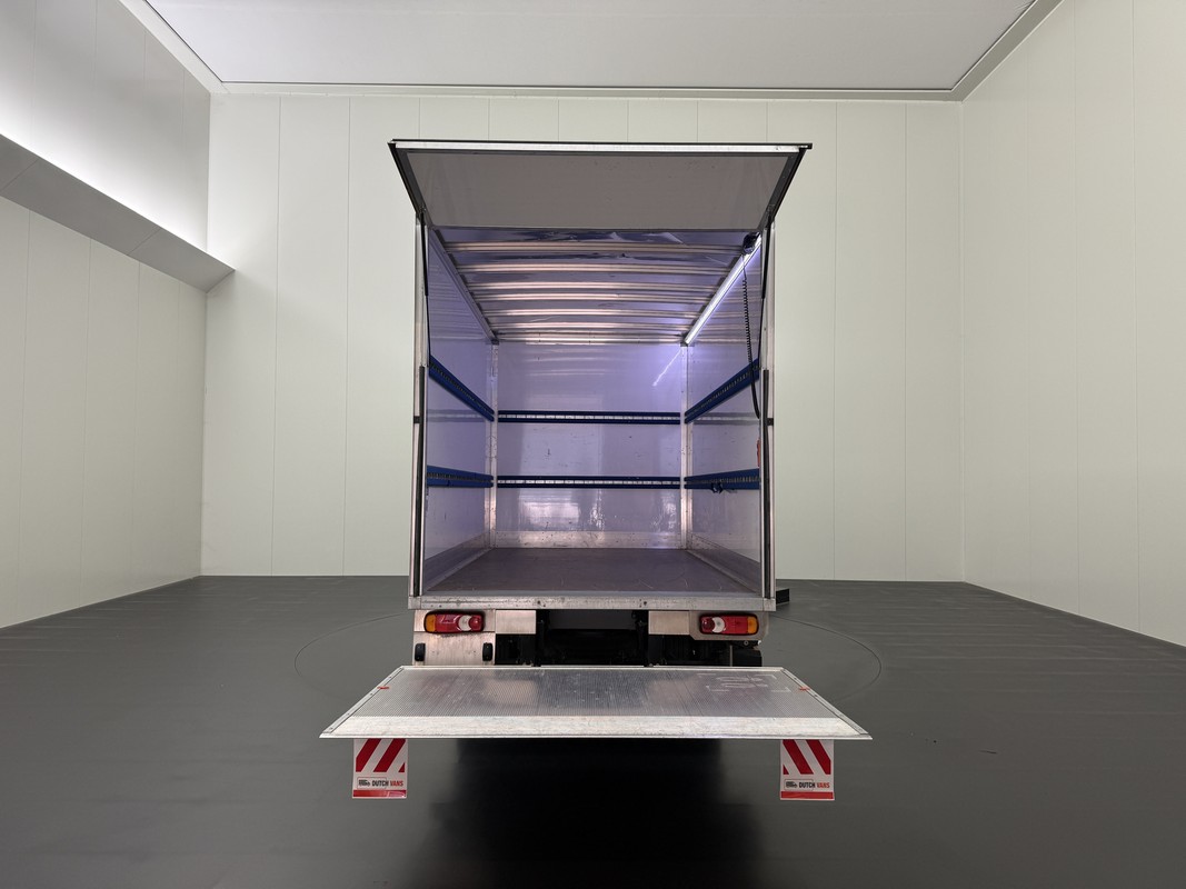 Nissan Interstar