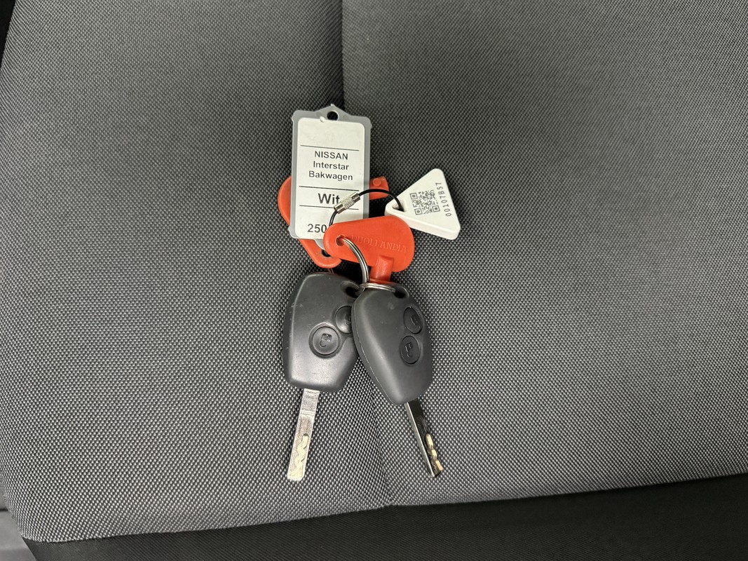 Nissan Interstar