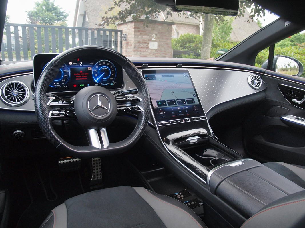 Mercedes-Benz EQE