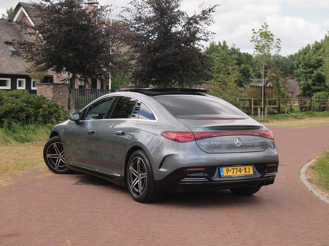 Mercedes-Benz EQE