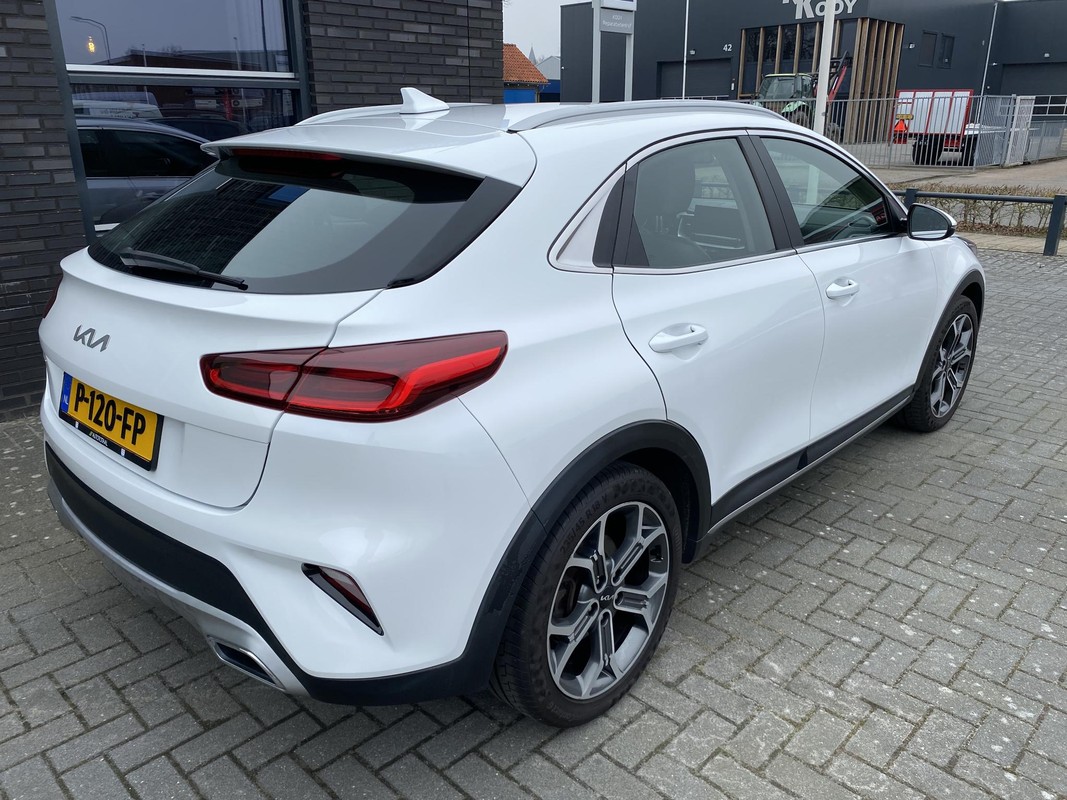 Kia XCeed