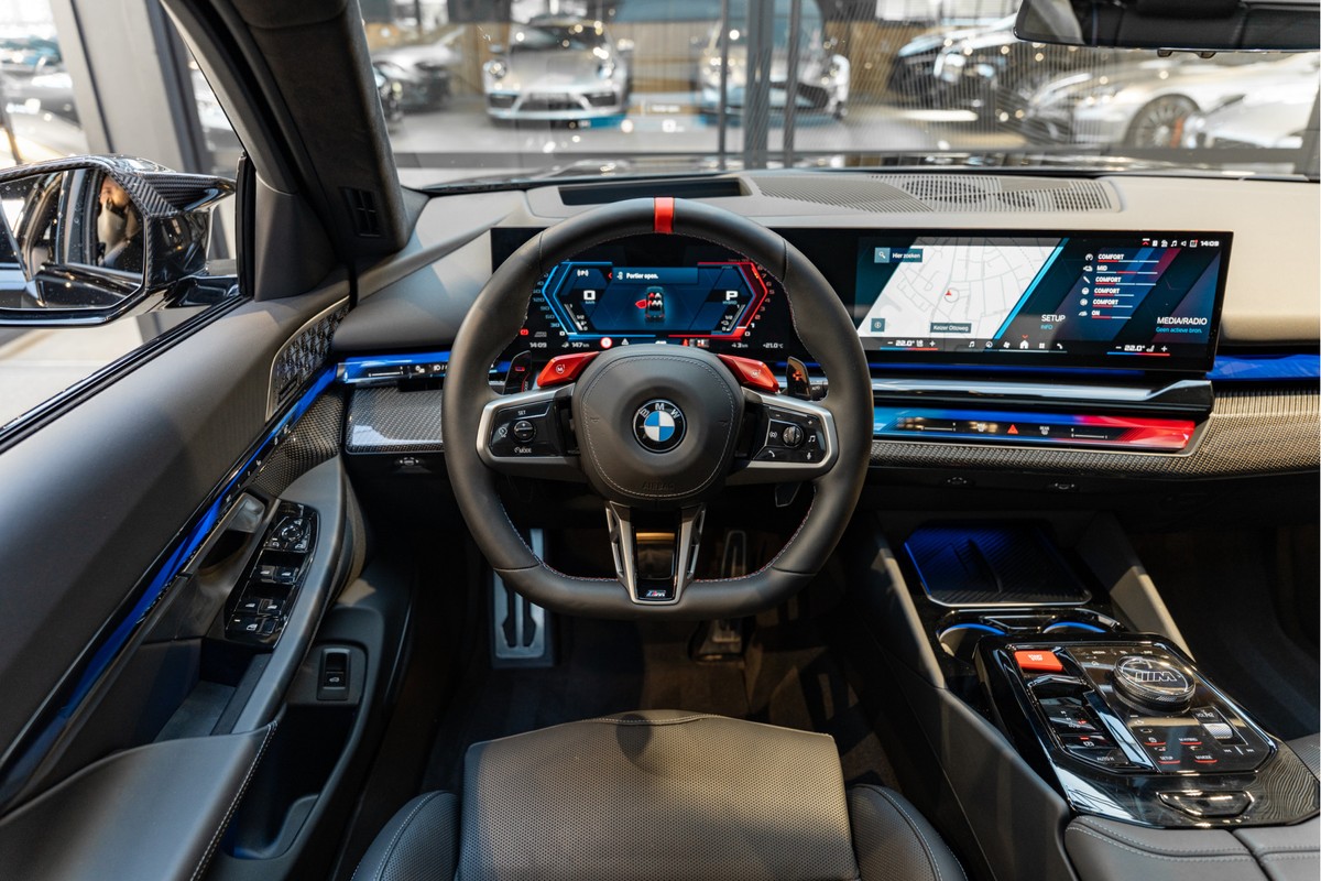 BMW M5
