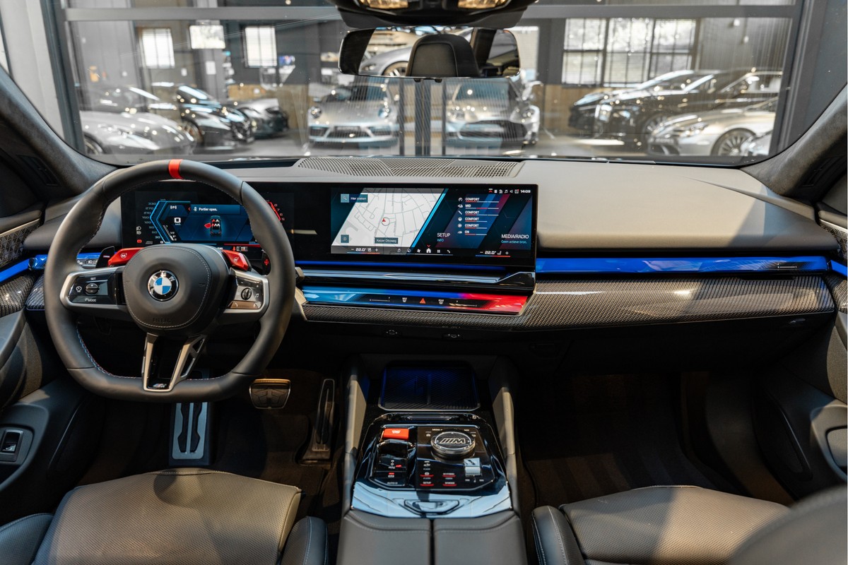BMW M5