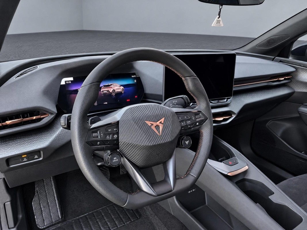 CUPRA Raval