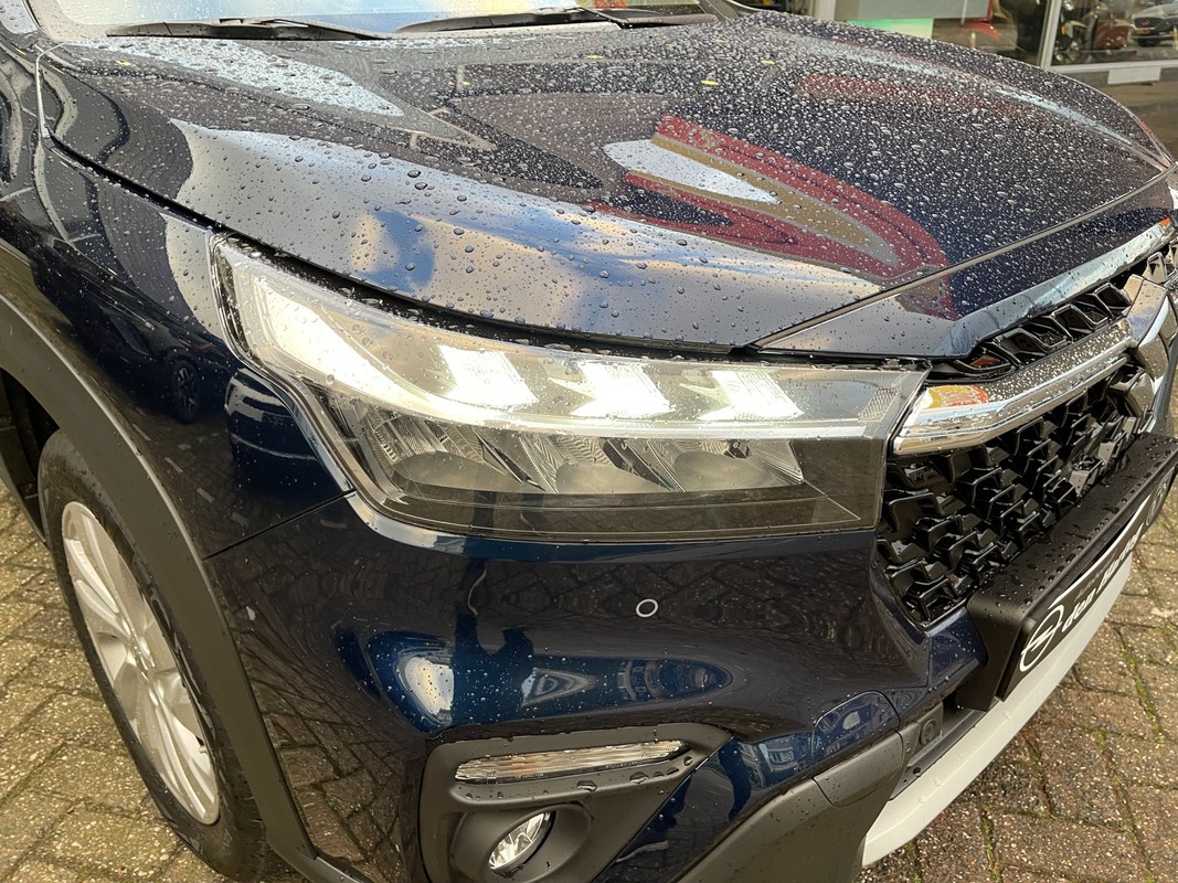 Suzuki S-Cross