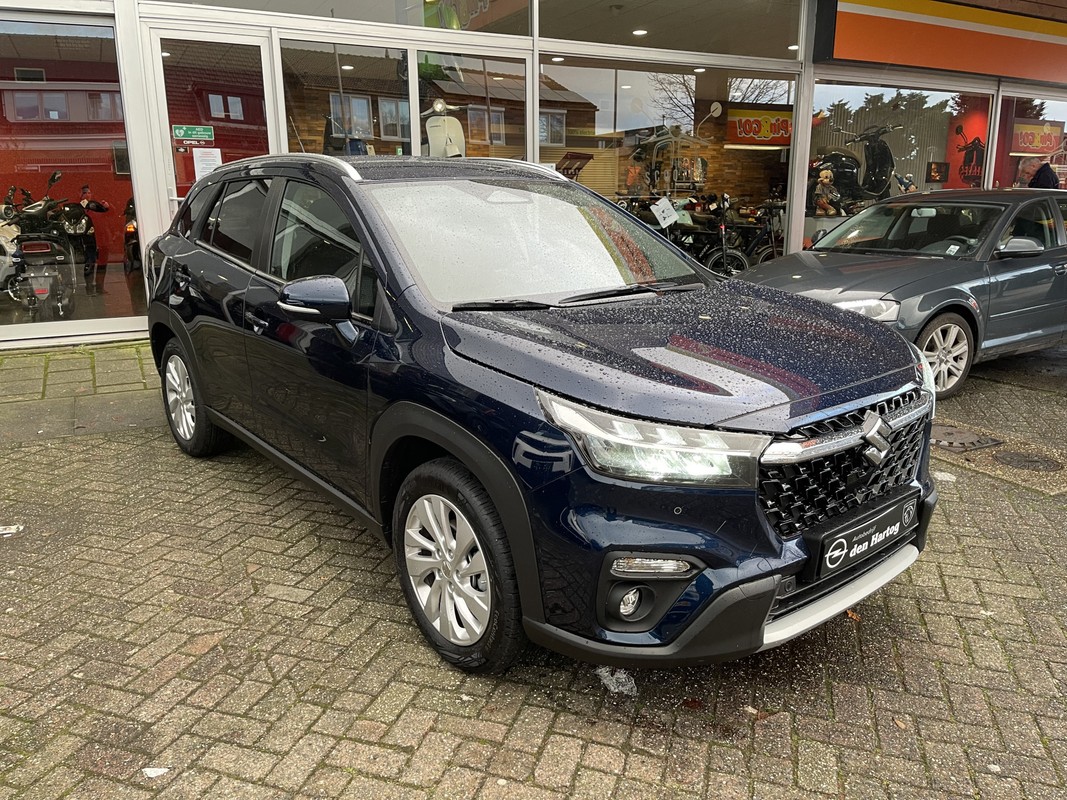 Suzuki S-Cross