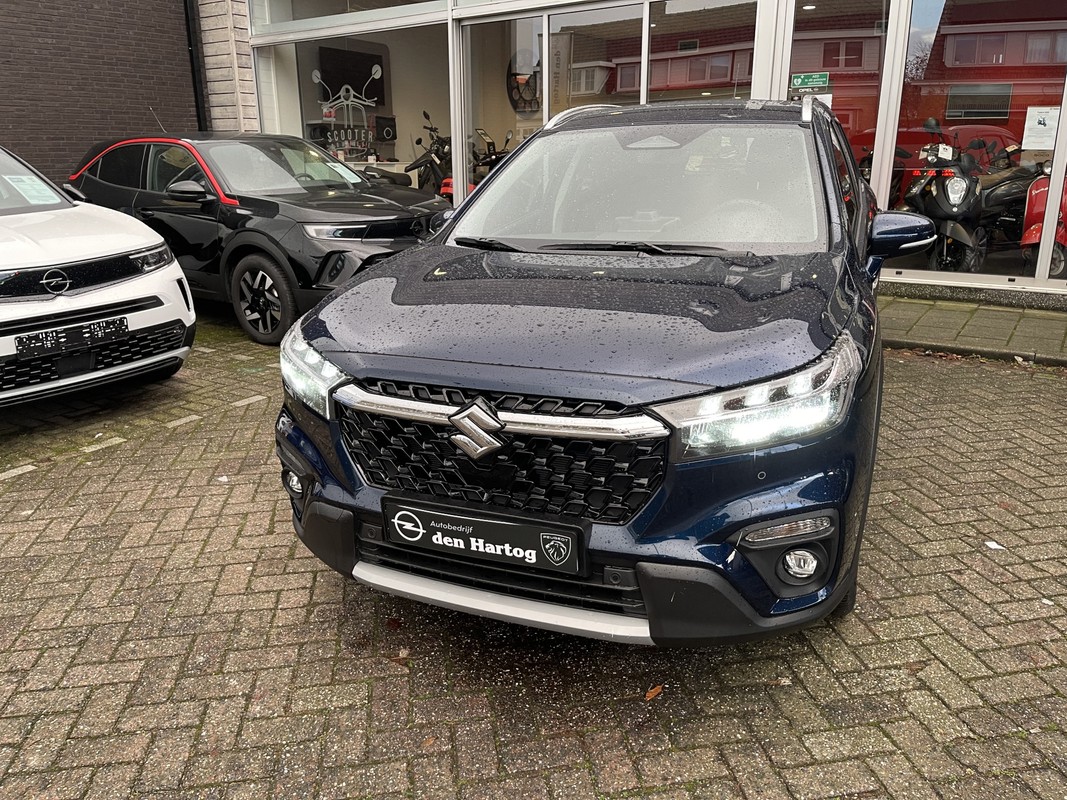 Suzuki S-Cross