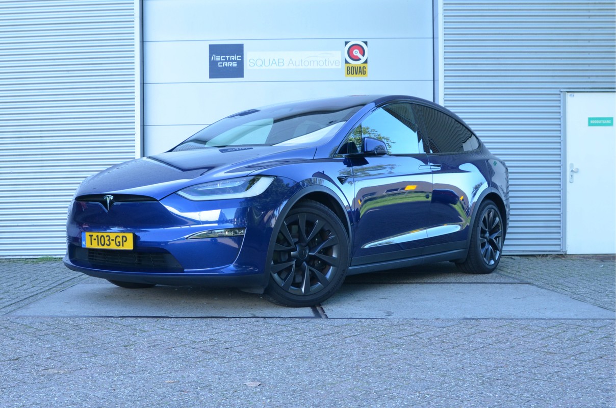 Tesla Model X