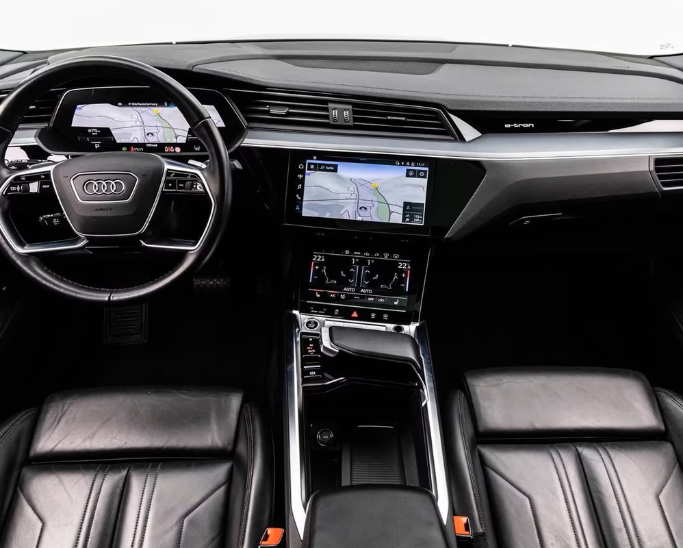 Audi e-tron