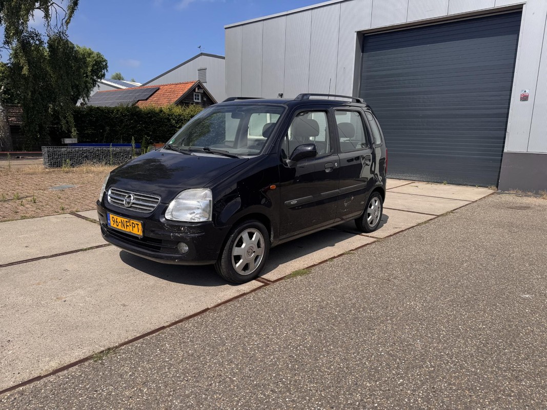 Opel Agila