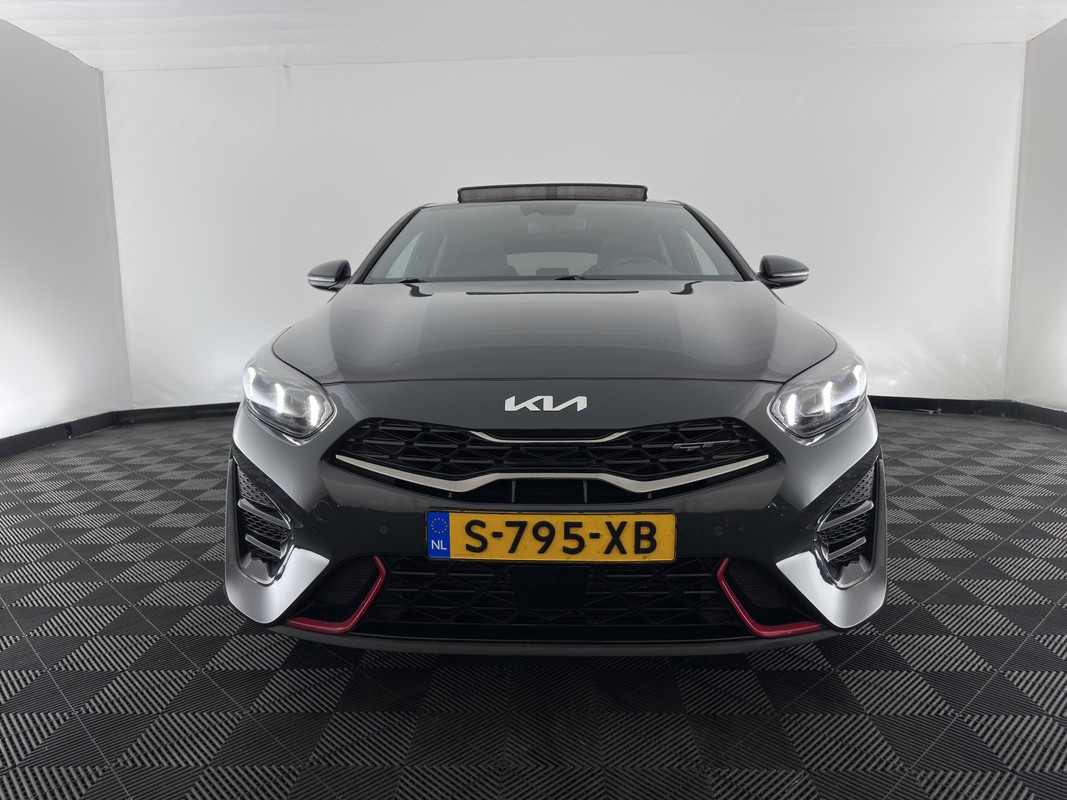 Kia ProCeed