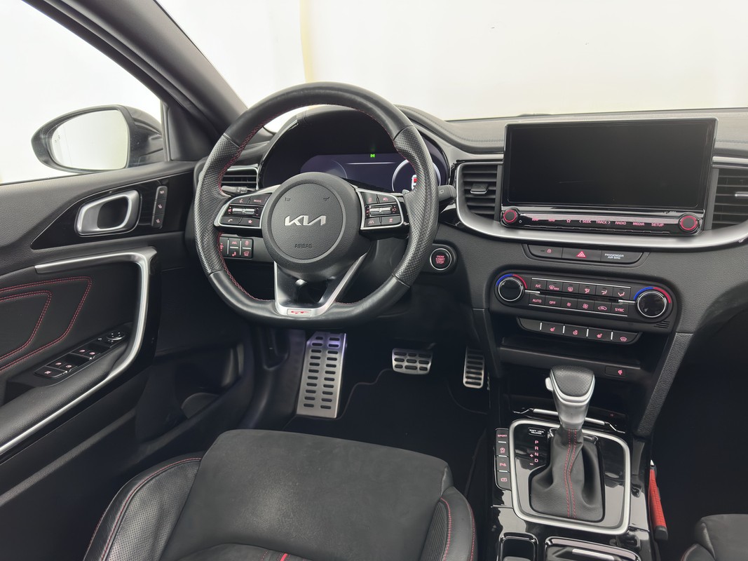 Kia ProCeed