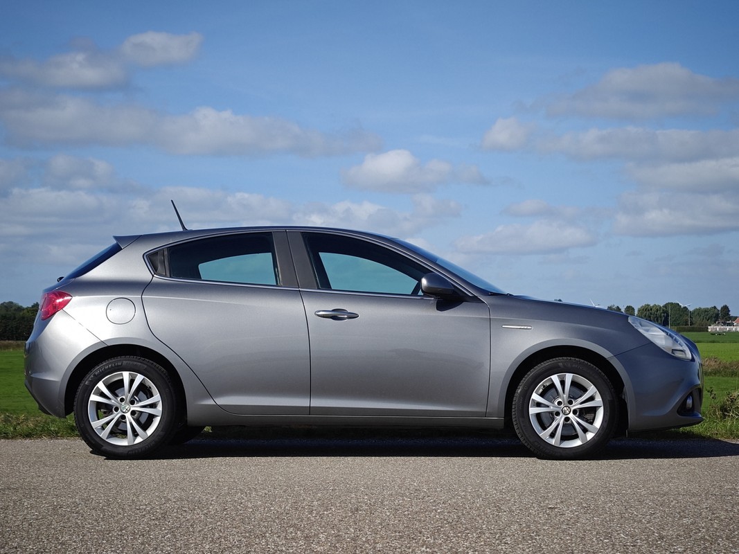 Alfa Romeo Giulietta