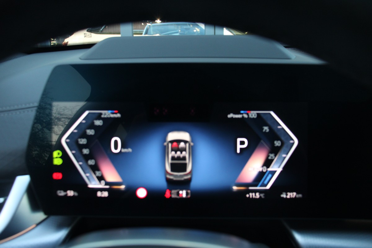BMW iX2
