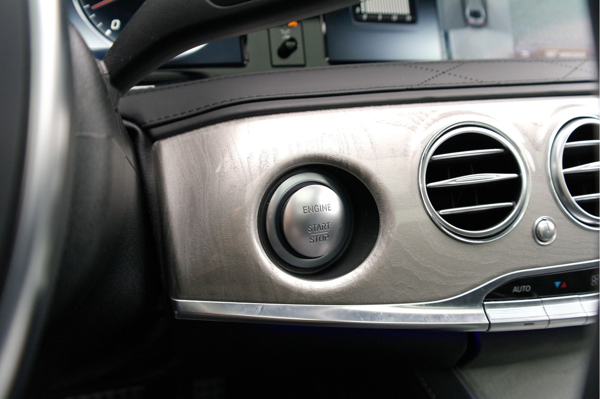 Mercedes-Benz S-Klasse