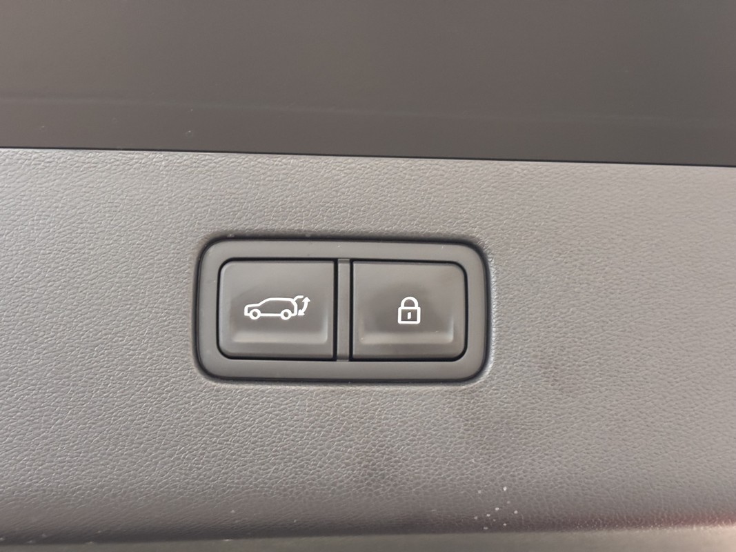 Hyundai IONIQ 9