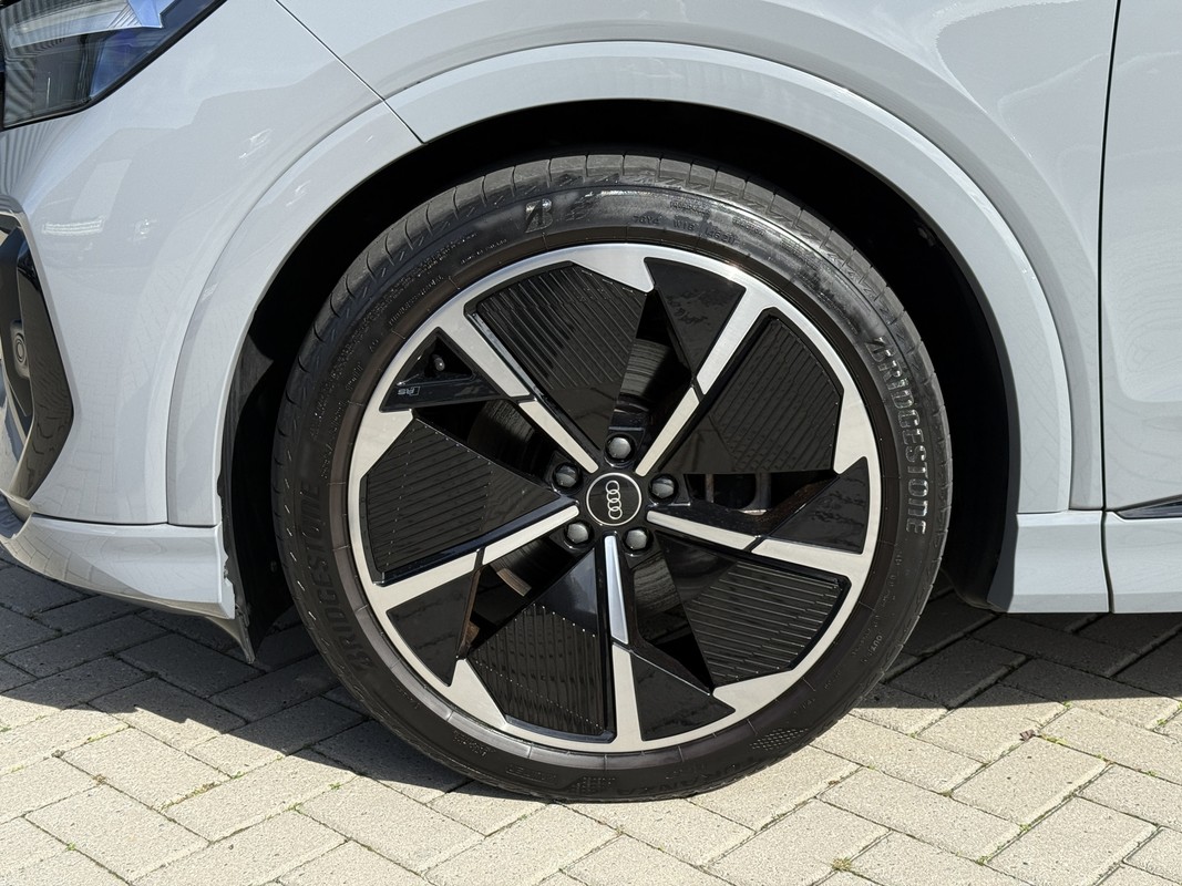 Audi Q4 Sportback e-tron