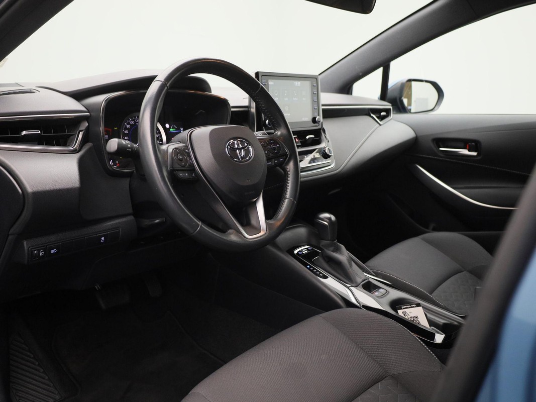 Toyota Corolla Touring Sports