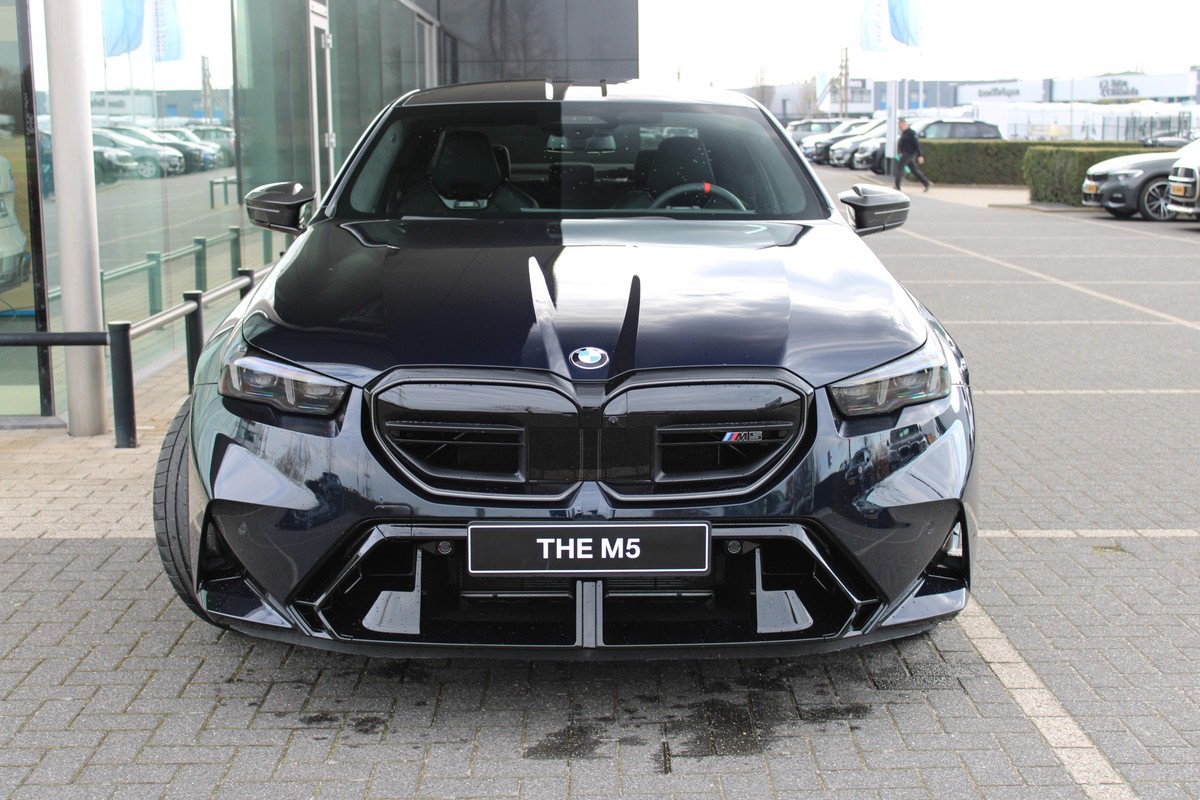 BMW M5