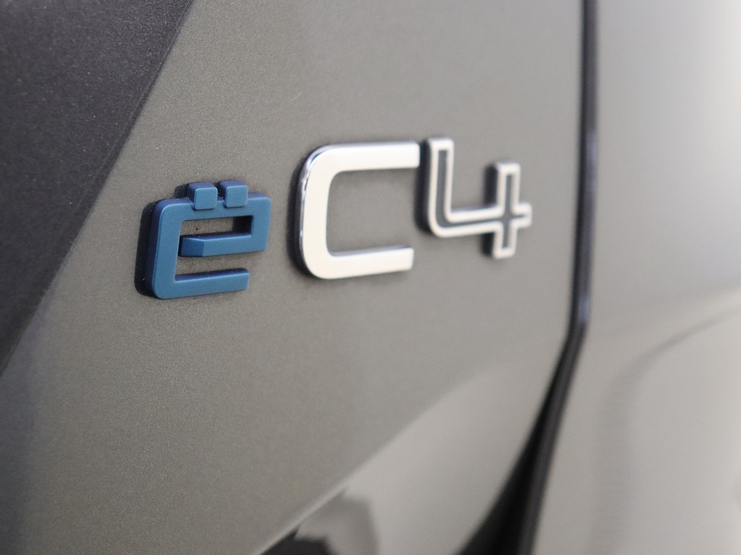 Citroën ë-C4